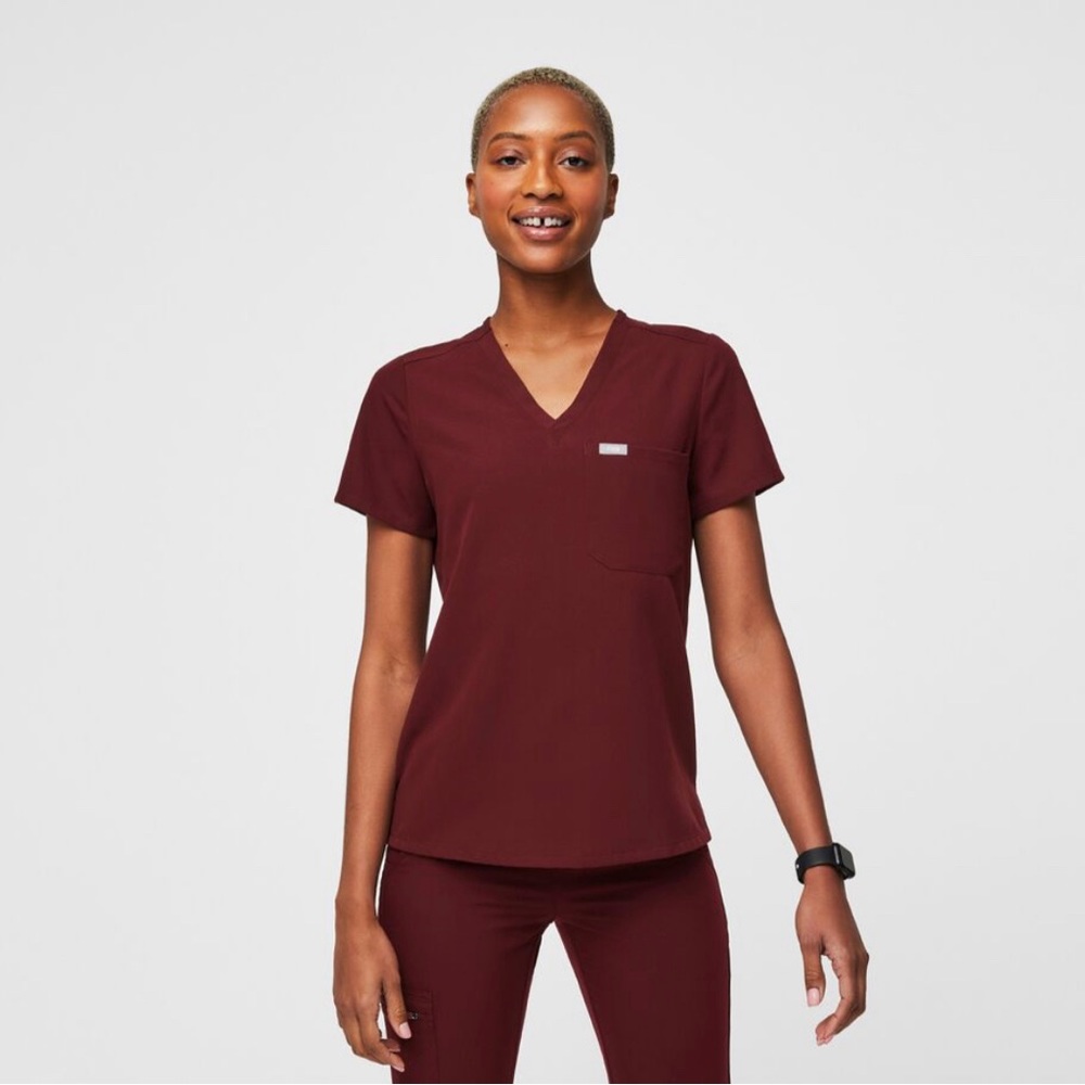Figs Caterina One Pocket Scrub Top